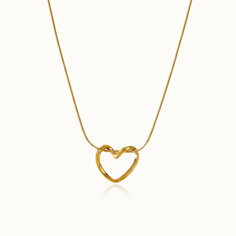 Knot Heart Ogrlica