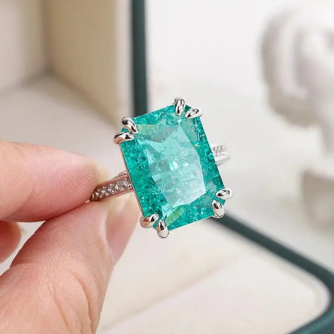 Ekskvizitni Prstan Modro-Zeleni Moissanite