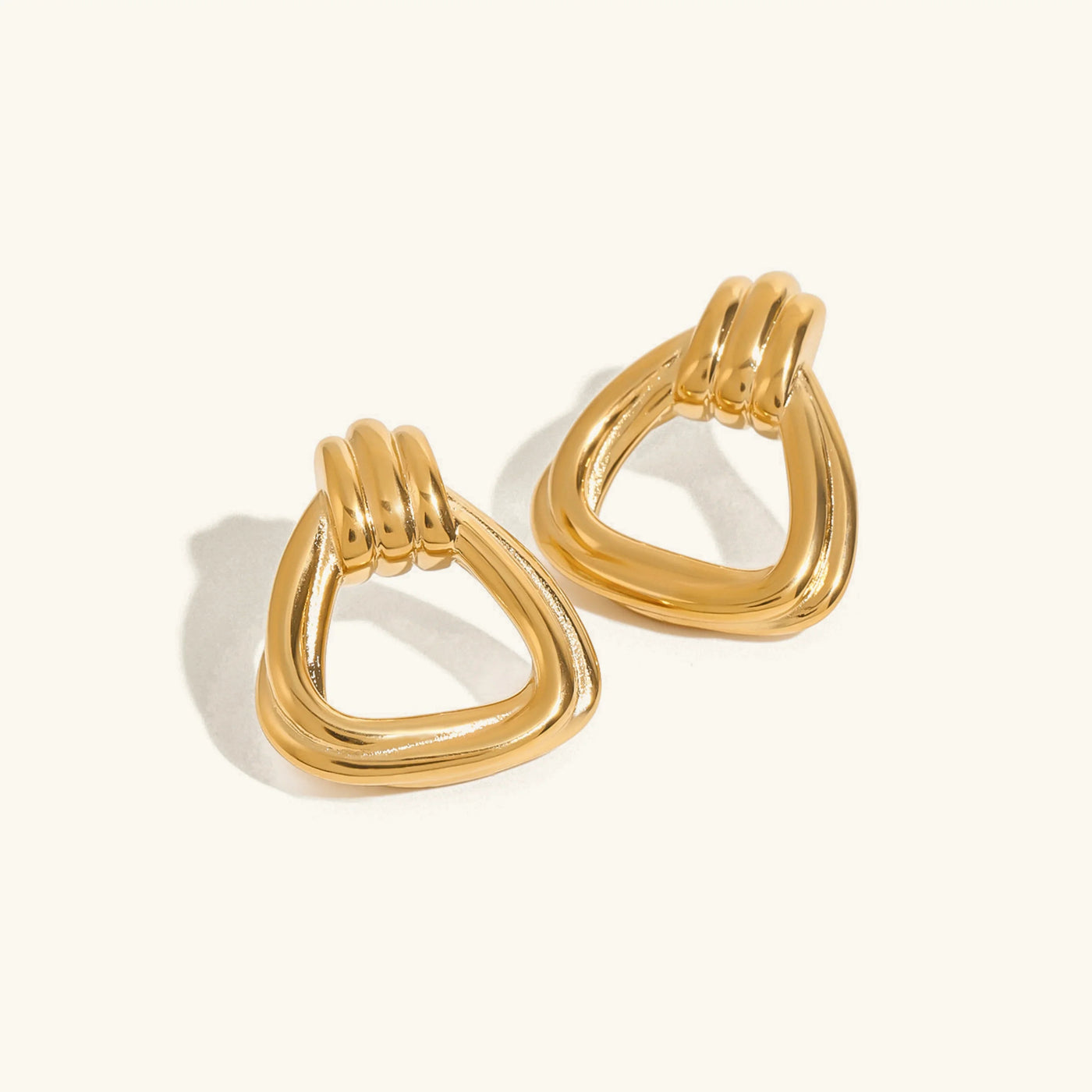 Doris Knot Uhani